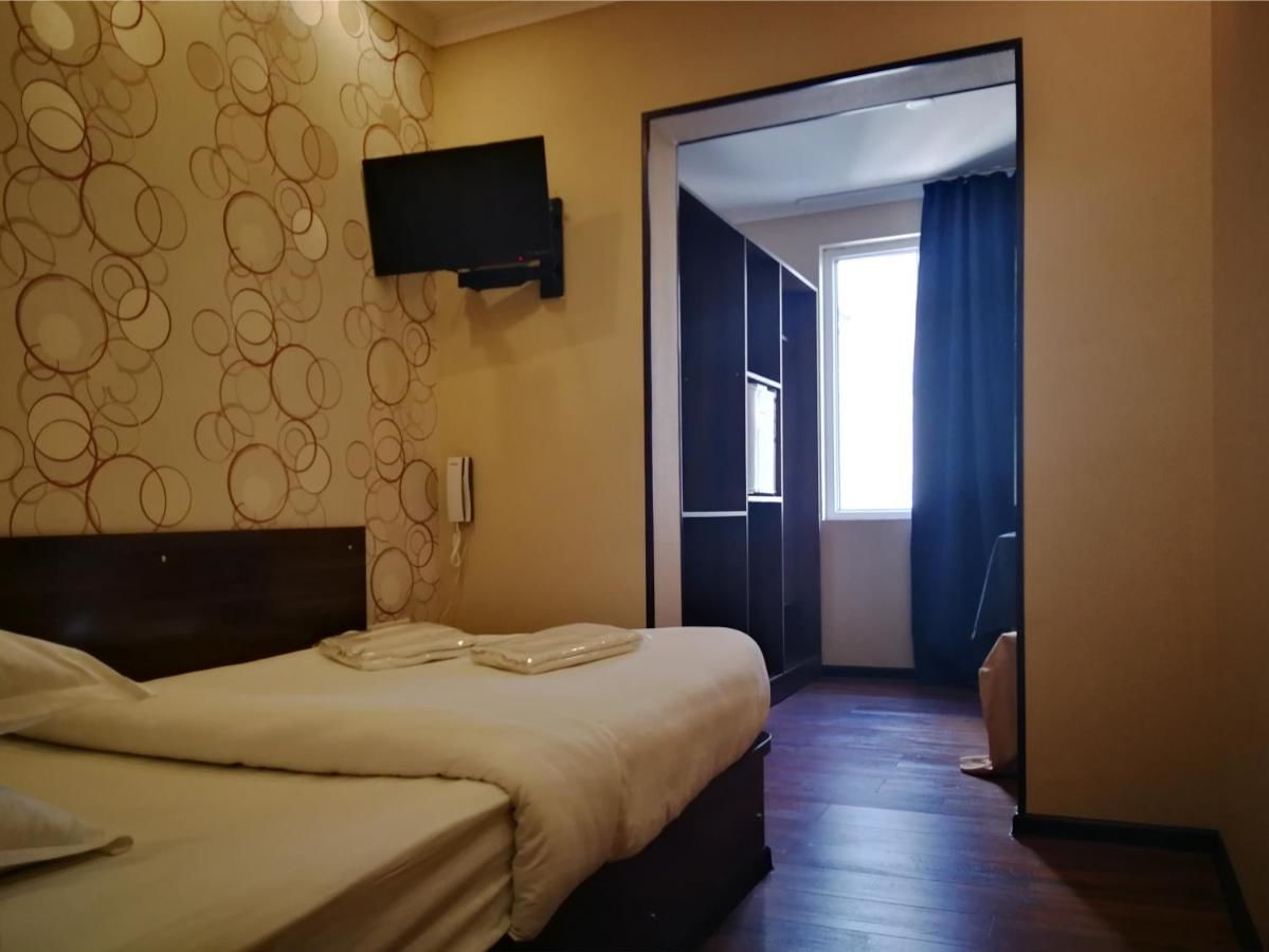 Отель Salut Hotel Бишкек